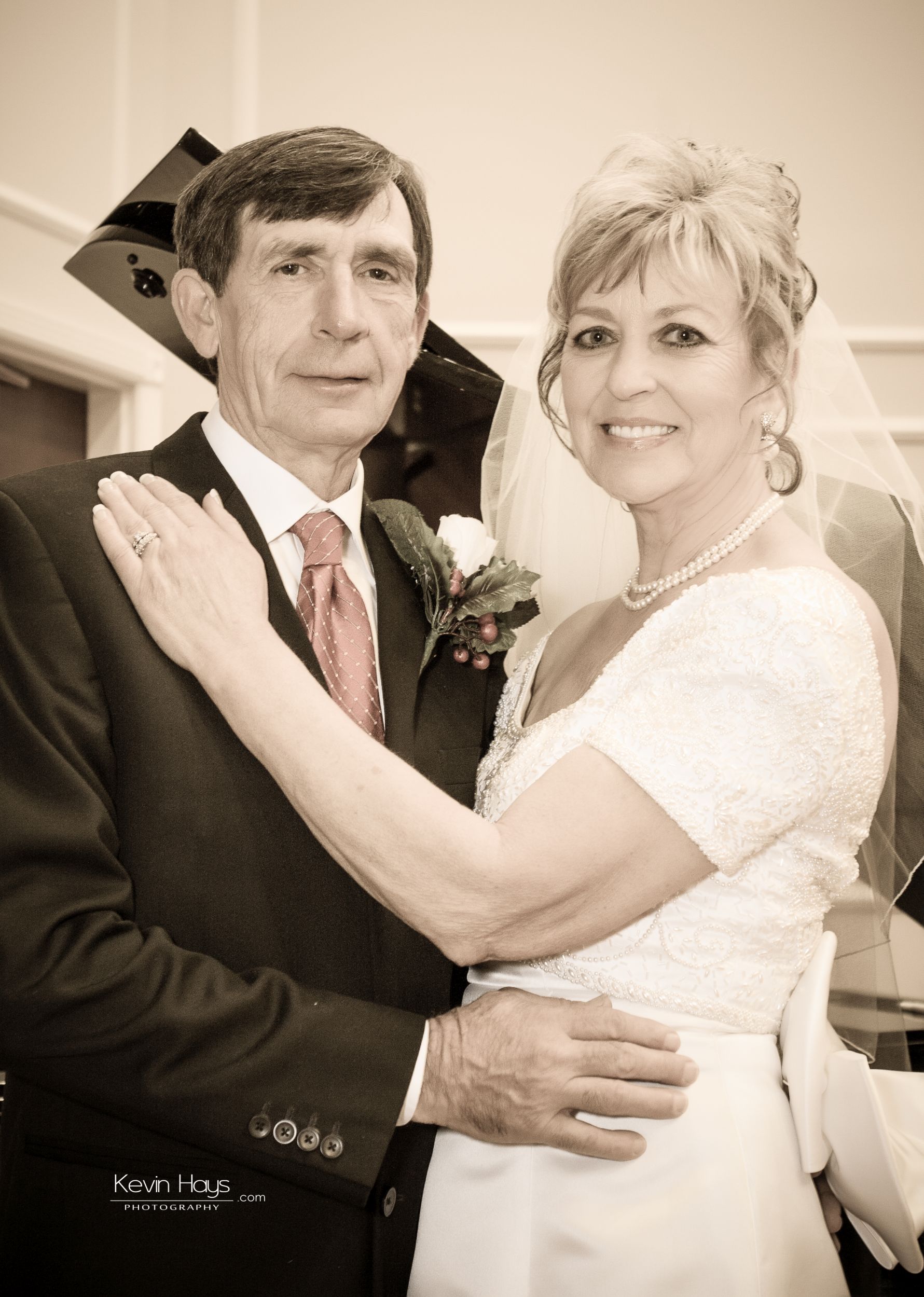 Wedding by Fade to Blaq Photography | Williamsburg, KY